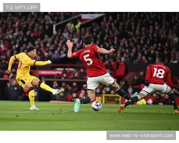 曼联英超稳定领先，四强之位岿然不动，曼联英超排名第几